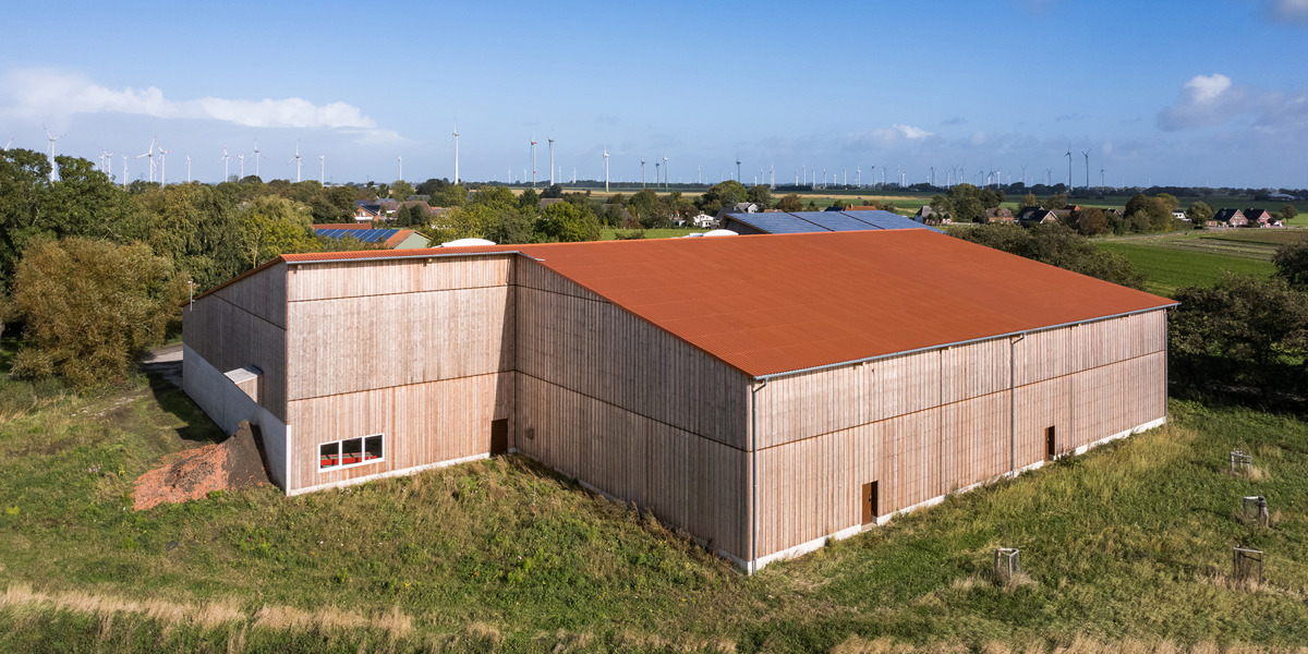 Lagerhalle Dacheindeckung Eternit Wellplatten